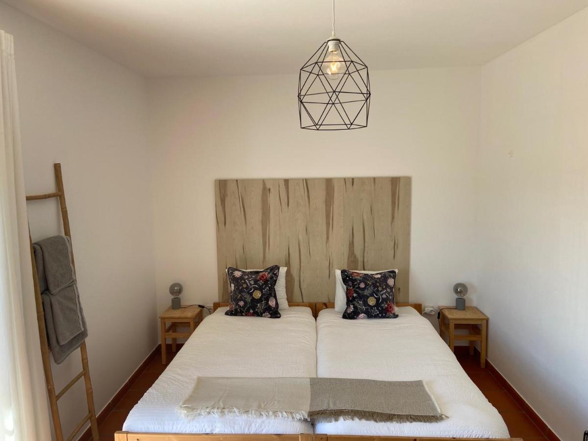 Guesthouse Releash Aljezur Kültér fotó